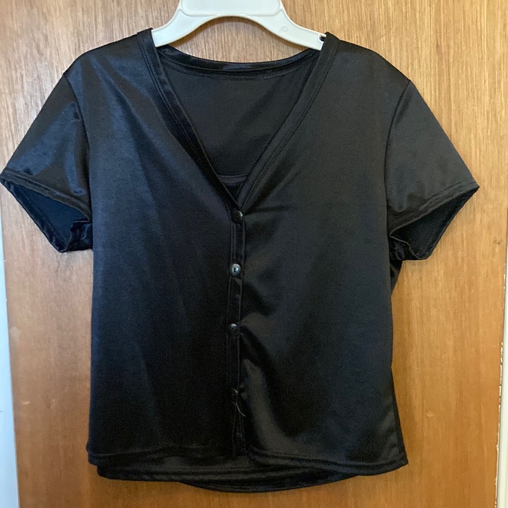2 Pc Short Sleeve Button Down Top w/ Sleeveless Top, Girls sz L, Shiny Black